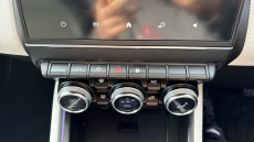 Renault Clio 1.6 E-TECH full hybrid 145 Techno 5dr Auto Hybrid Hatchback